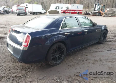 2013 Chrysler 300 Motown from USA, damaged, VIN 2C3CCAAG4DH697698